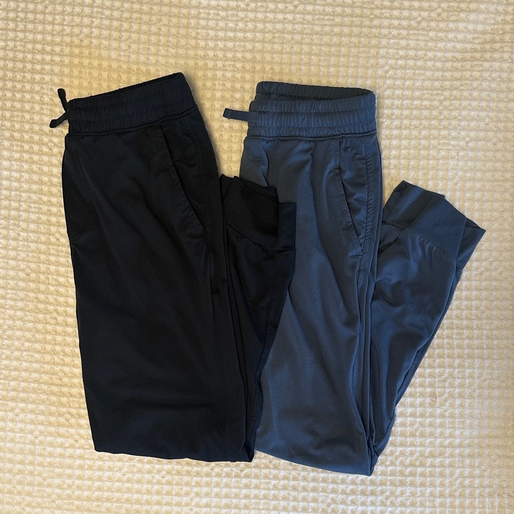 Abercrombie Kids one Black and one Blue Jogger Pants 9/10